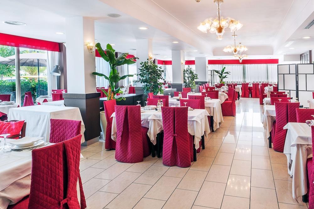 Hotel Villa Corallo San Benedetto del Tronto Esterno foto