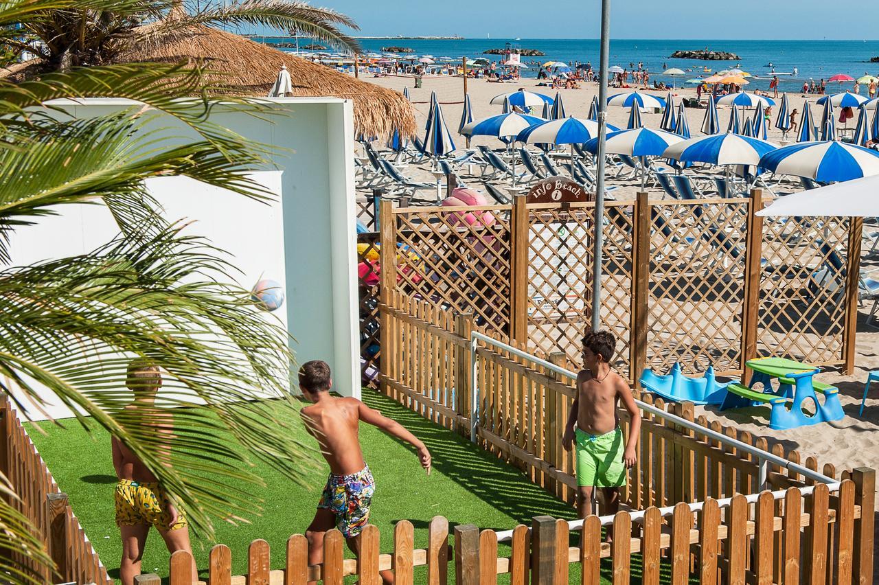 Hotel Villa Corallo San Benedetto del Tronto Esterno foto
