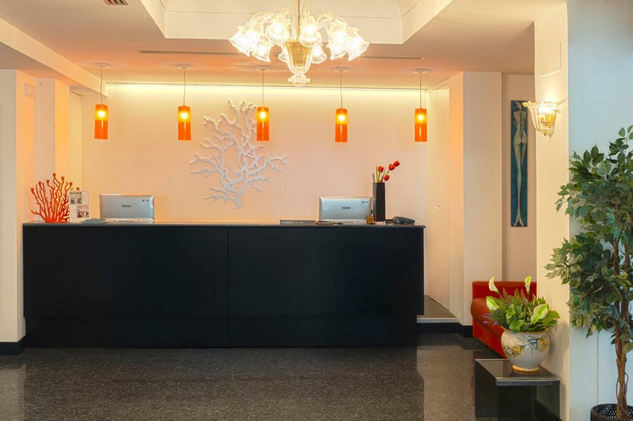 Hotel Villa Corallo San Benedetto del Tronto Esterno foto